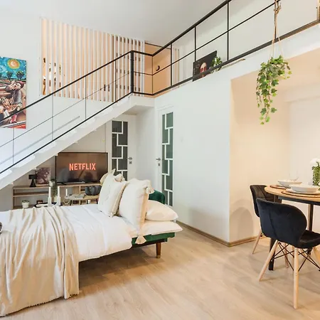 Chic 3br Heart Of District 7- Gem Appartement