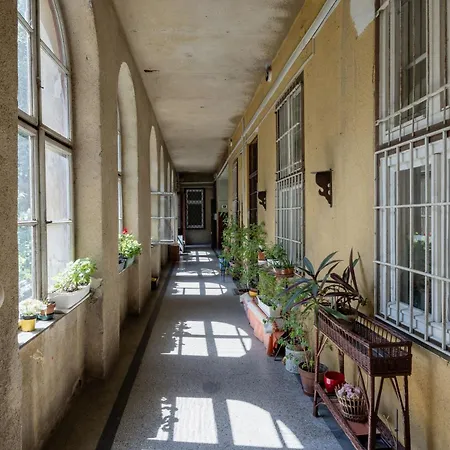 Chic 3br Heart Of District 7- Gem * Budapest