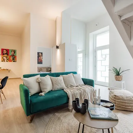 Chic 3br Heart Of District 7- Gem Apartamento Budapest