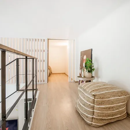 Chic 3br Heart Of District 7- Gem